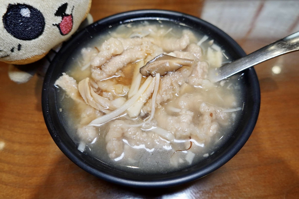 【圓環美食】三元號：台北老圓環百年名店的滷肉飯與肉羹湯 4724