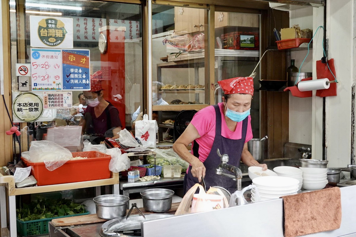 【南京三民站美食】周家鮮肉餛飩 2022：料多實在平實老店，便宜抗漲的上班族B級美食 5067