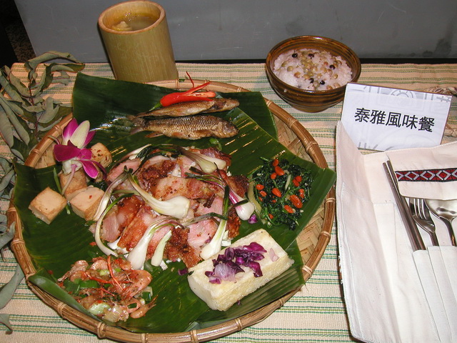 【台中和平美食】達觀部落廚房：泰雅風味餐與原住民的努力 93 (停業) @貓大爺