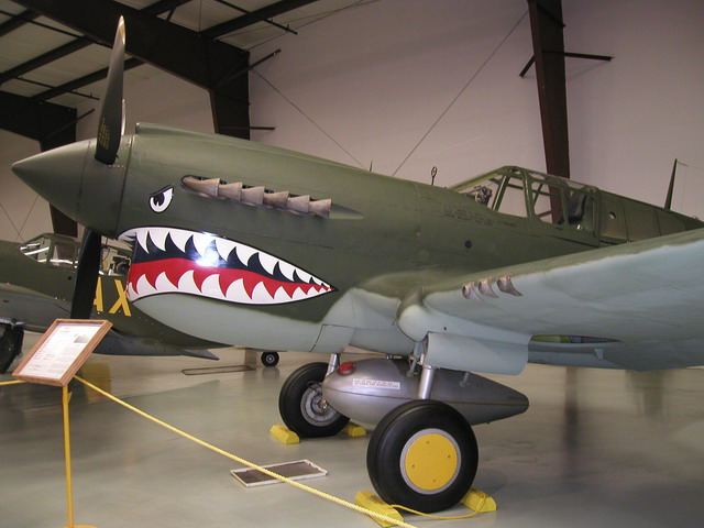 【美國洛杉磯旅遊】北美佬航空博物館：還能飛的美軍二戰飛機 (Yanks) 980 @貓大爺