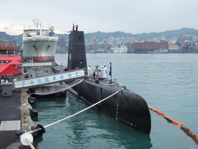 【海軍艦艇】海獅級海豹潛艦 SS-792 (Guppy 級) ：全球最老現役潛艦 982 @貓大爺