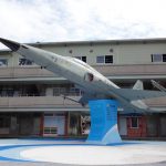 今日熱門文章：【新北汐止旅遊】白雲國小的 F-5E：國小校園內展示的戰鬥機 1304