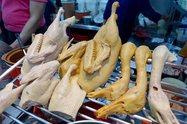 【台北興安街美食】傳統土鵝肉 2023：美味煙燻鵝肉之台灣小吃宵夜店 5448 @貓大爺