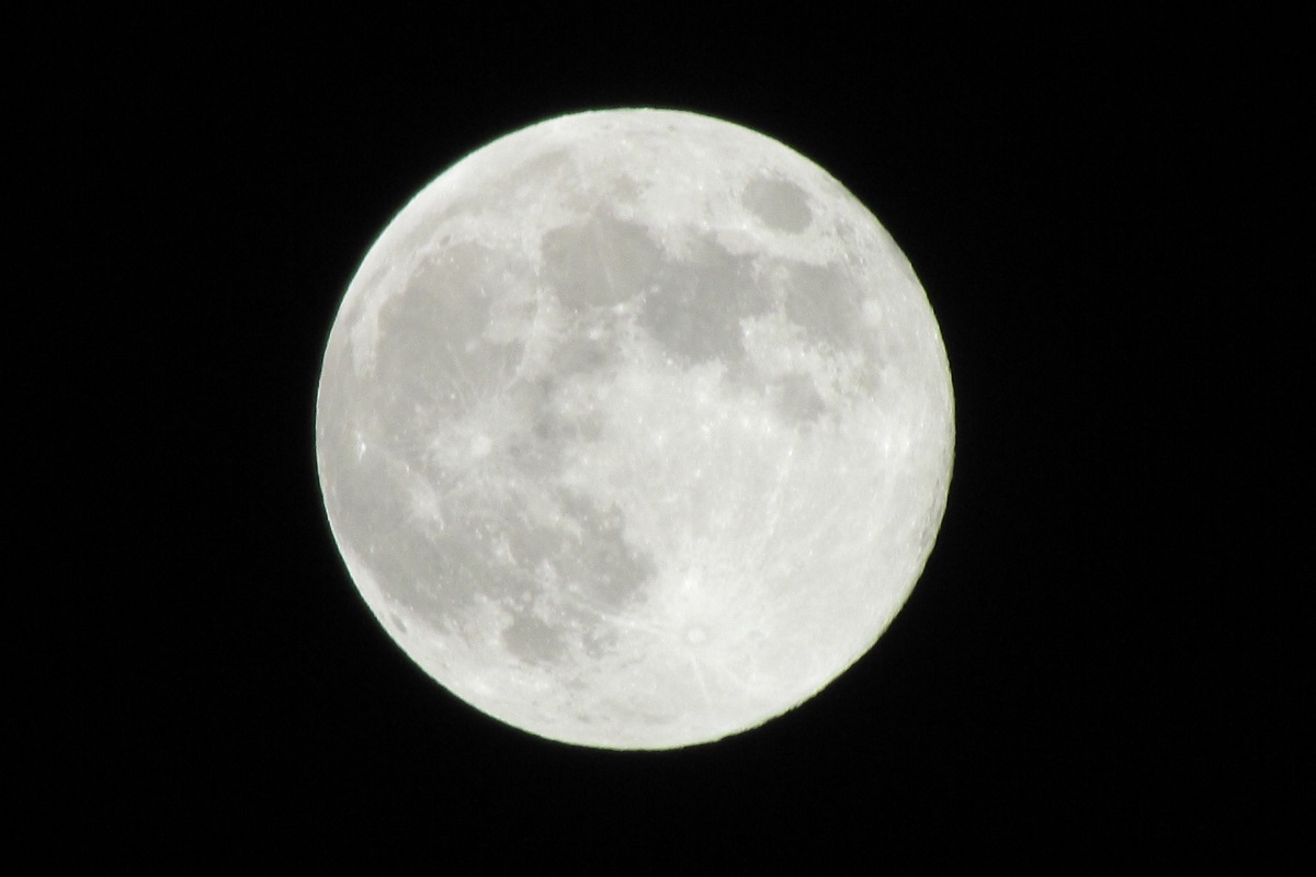 【生活】中秋節月亮（2012~2022年）：貓大爺的天文觀測記錄 5257