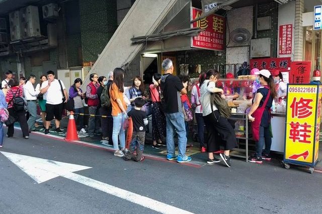 【懶人包】貓大爺推薦台北市必吃餐館與小吃 2022：米其林不愛，我們自己吃就好 (21家) 5179