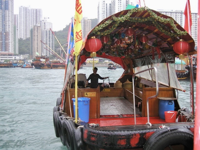 【香港旅遊】 「珍寶海鮮舫」沉沒了！周星馳電影《食神》中的香港仔珍寶海鮮舫與海上人家 Aberdeen 5125 (沉沒)　