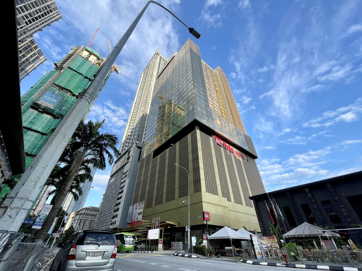 【馬來西亞旅遊】吉隆坡市中心宜必思酒店 ibis Kuala Lumpur City Centre (KLCC) 2023：房間多、價錢好、位居市中心，散步可達雙子星塔，小資自助自由行好選擇 5645 @貓大爺
