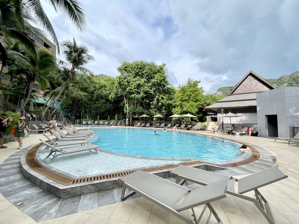 喀比奧南海灘假日酒店 Holiday Inn Resort Krabi Ao Nang Beach